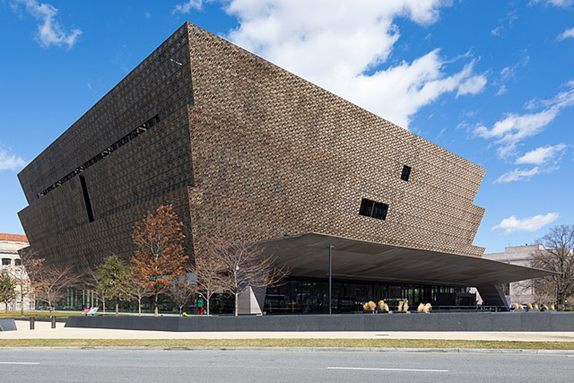 Trump’s attacks on public history draw scrutiny